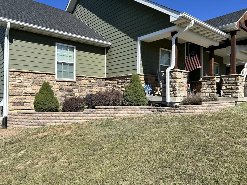 Concrete retaining wall installation in Mid-Missouri for residential property